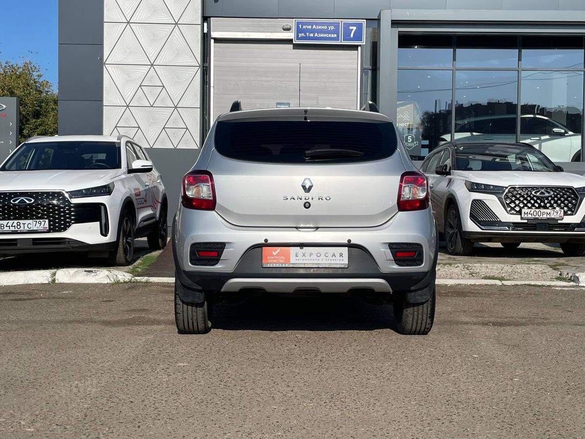 car-image