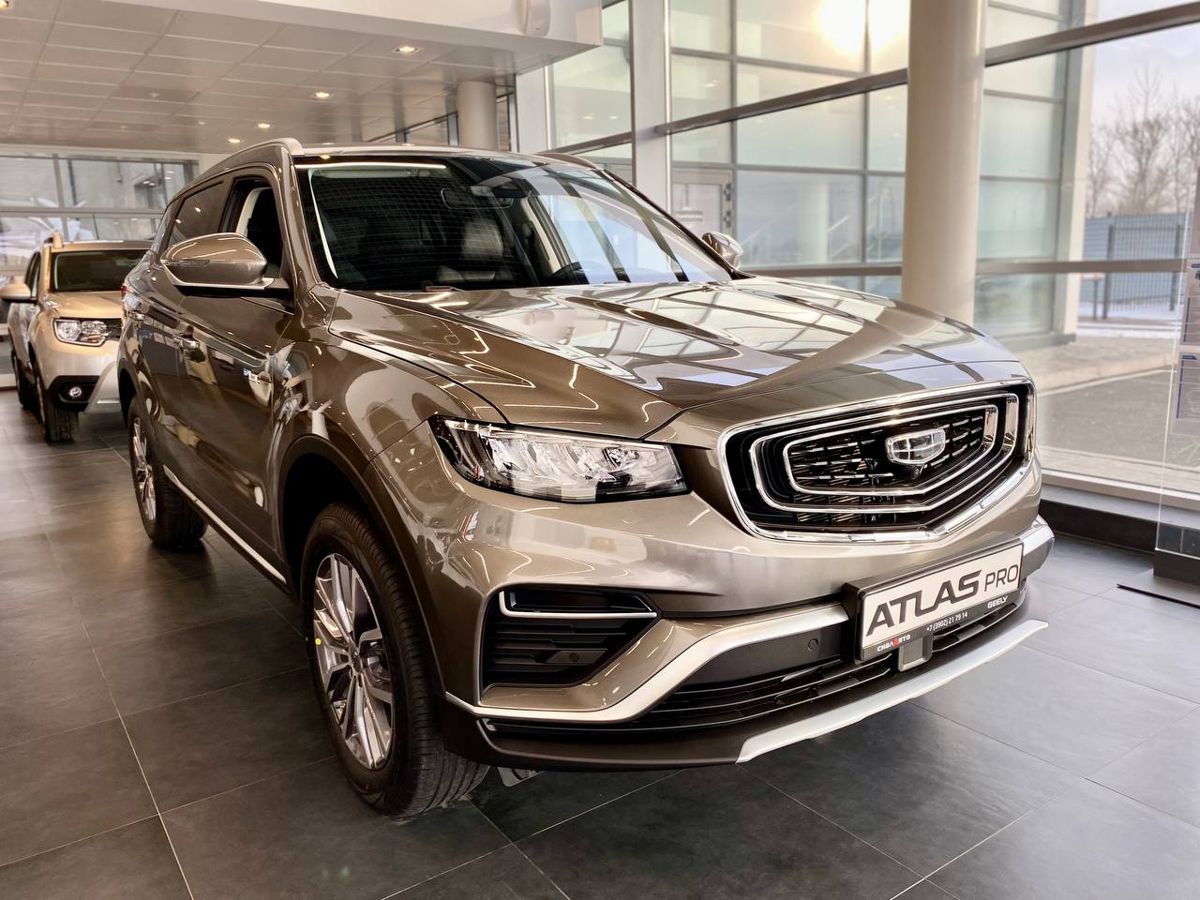 Geely Atlas Pro 2024 Робот Полный Бензин 1.5