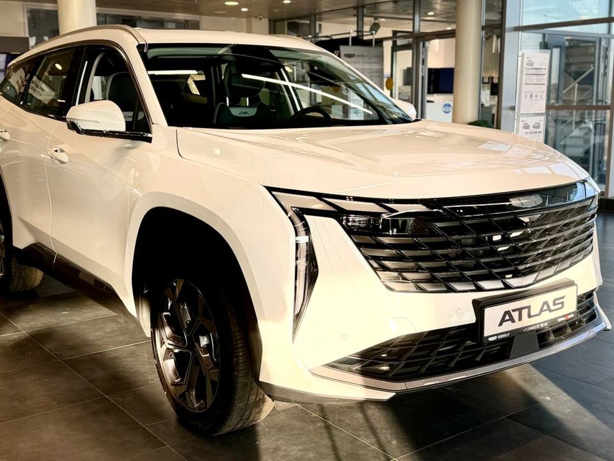 Geely Atlas 2024 Автомат Полный Бензин 2.0