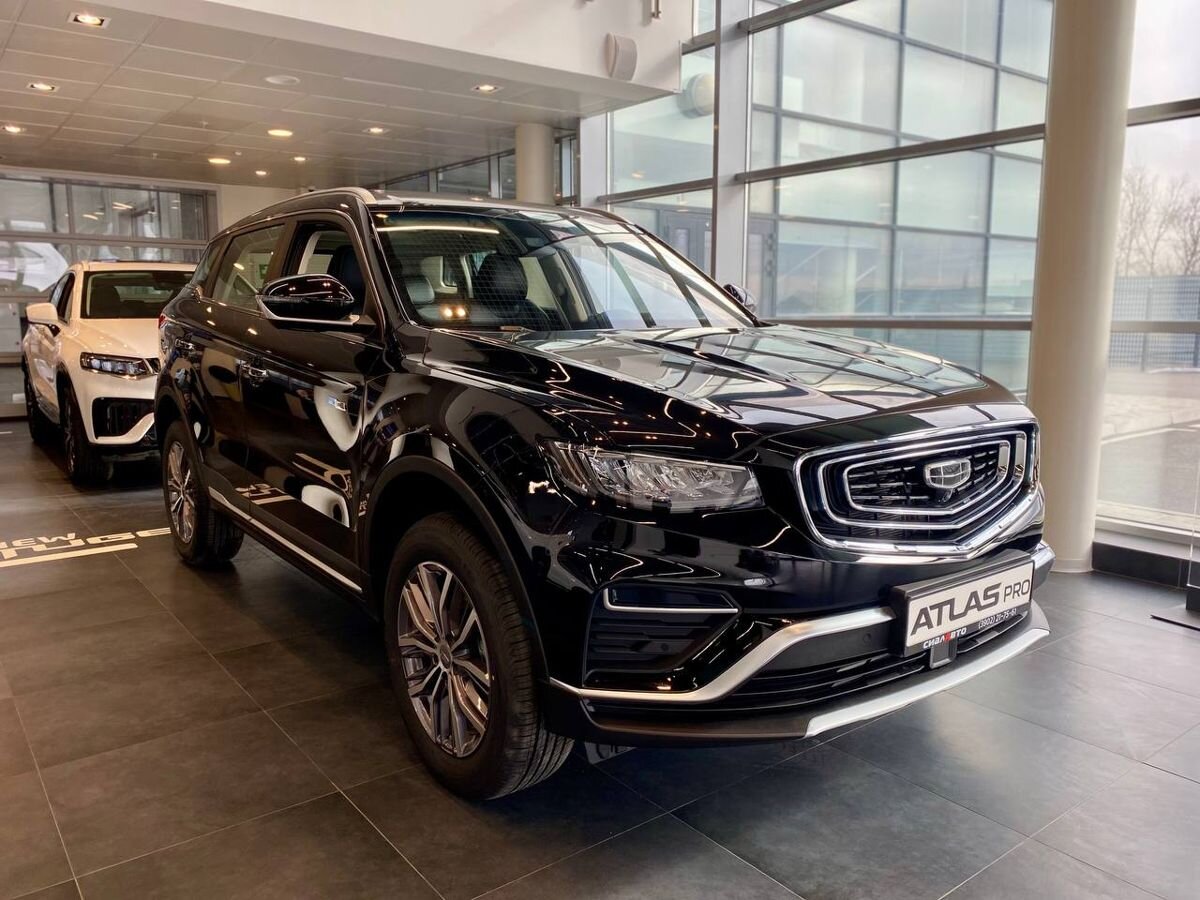 Geely Atlas Pro 2024 Робот Полный Бензин 1.5