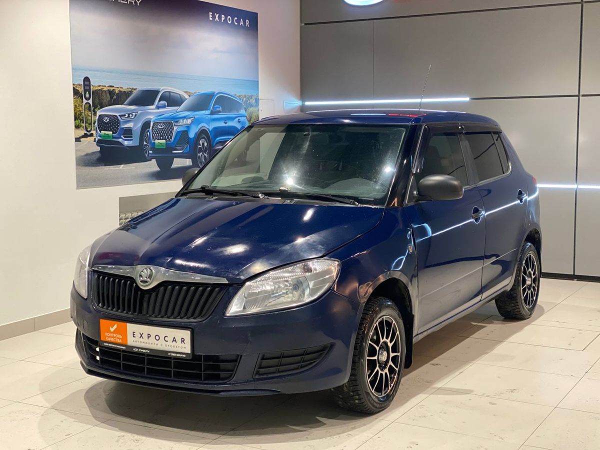 car-image