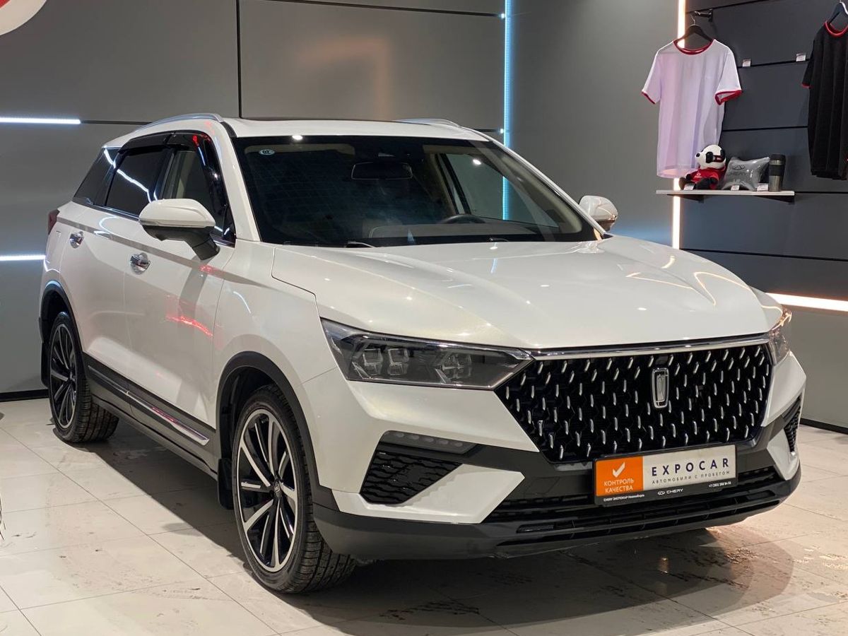 car-image