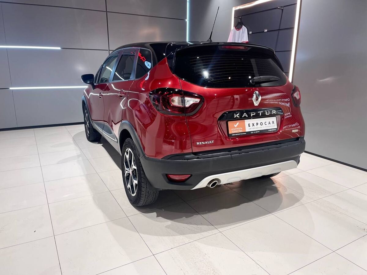 car-image
