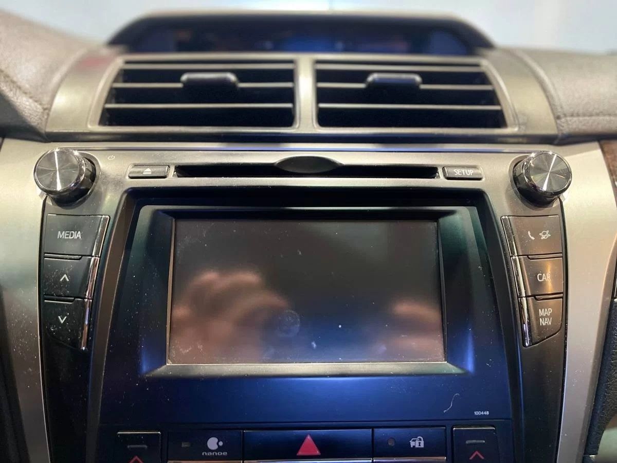 car-image