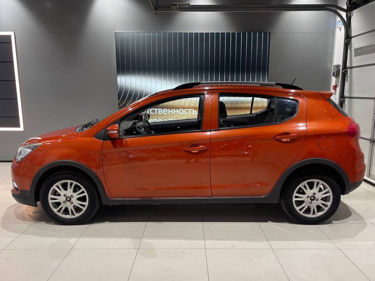 car-image