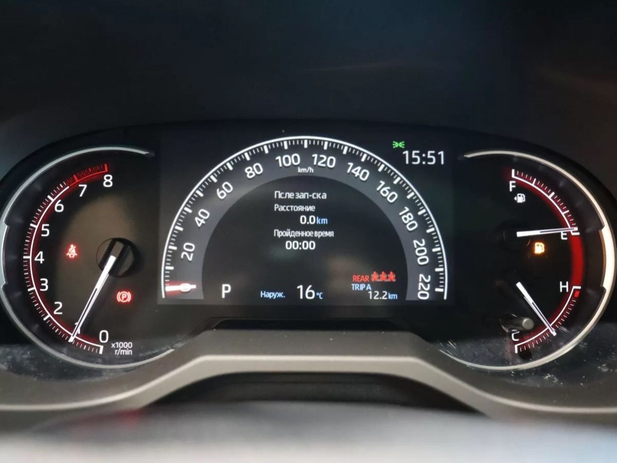 Toyota RAV4 2.0 CVT (171 л.с.) 4WD Бензин 2022г
