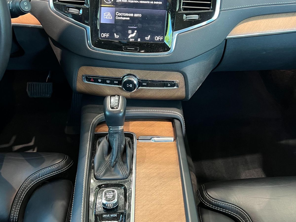 Volvo XC90 2.0d AT (235 л.с.) 4WD Дизель 2019г