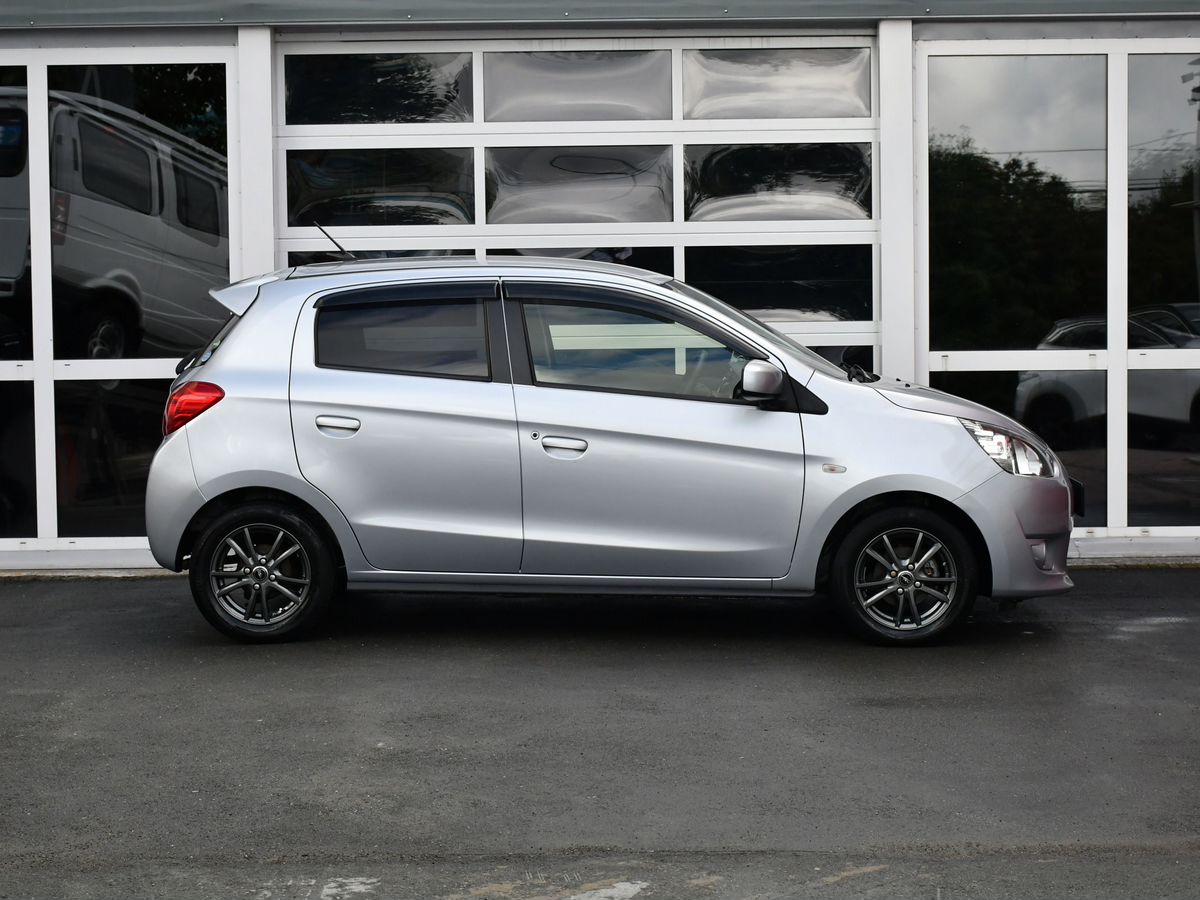 Mitsubishi Mirage