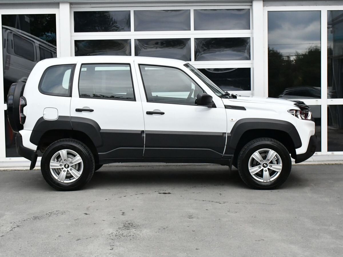 Lada (ВАЗ) Niva Travel