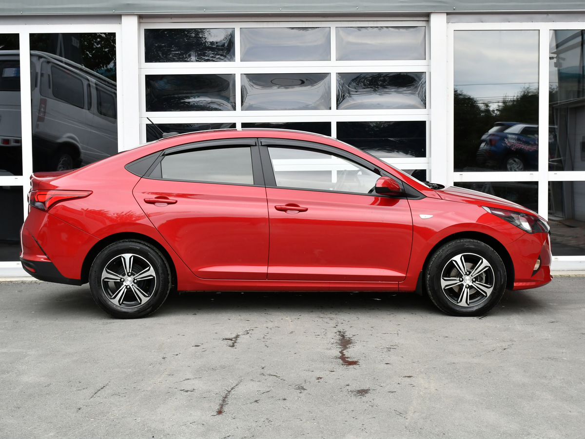 Hyundai Solaris