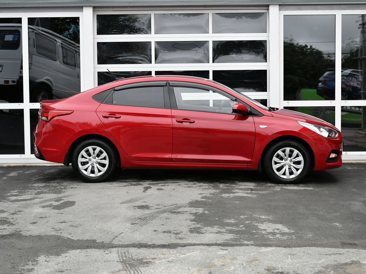 Hyundai Solaris