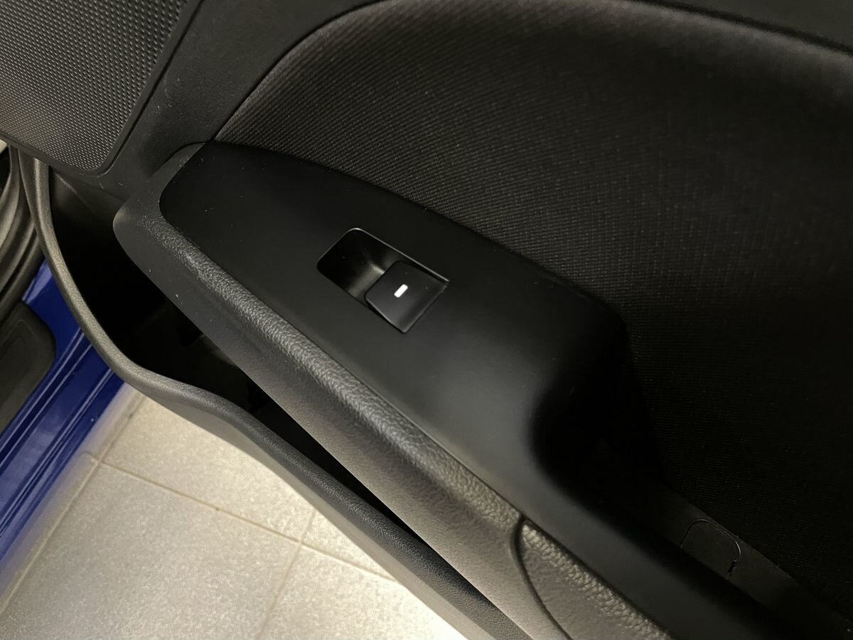 Hyundai Elantra 2019 15