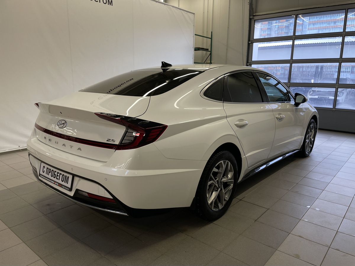 Hyundai Sonata 2021 5