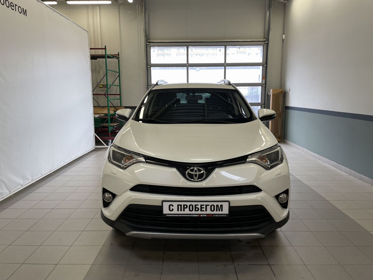 Toyota RAV4 2017 1