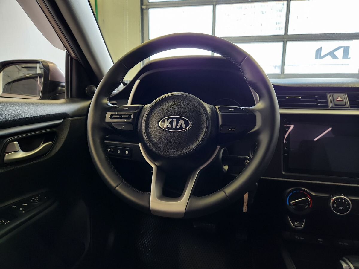 Kia Rio 2021 9