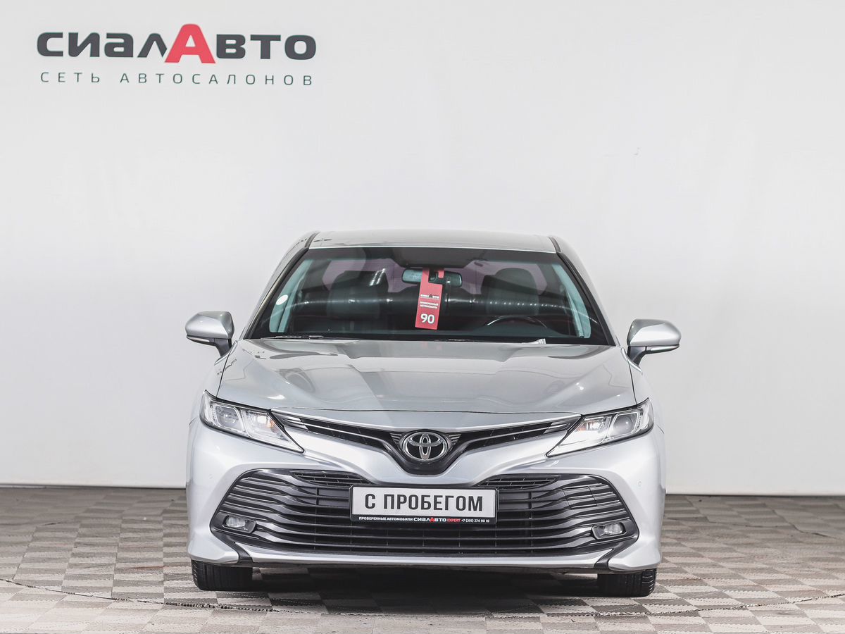 Toyota Camry 2019 1