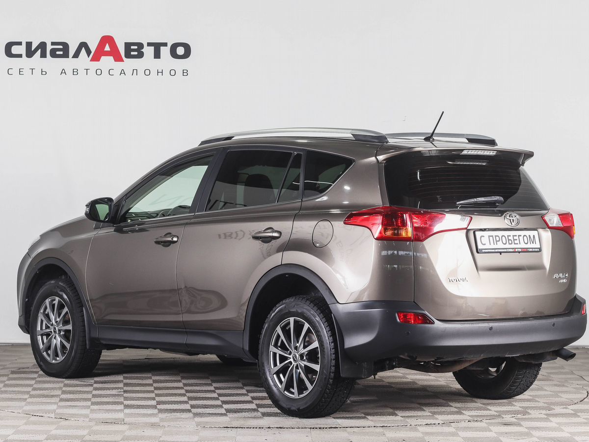 Toyota RAV4 2013 5