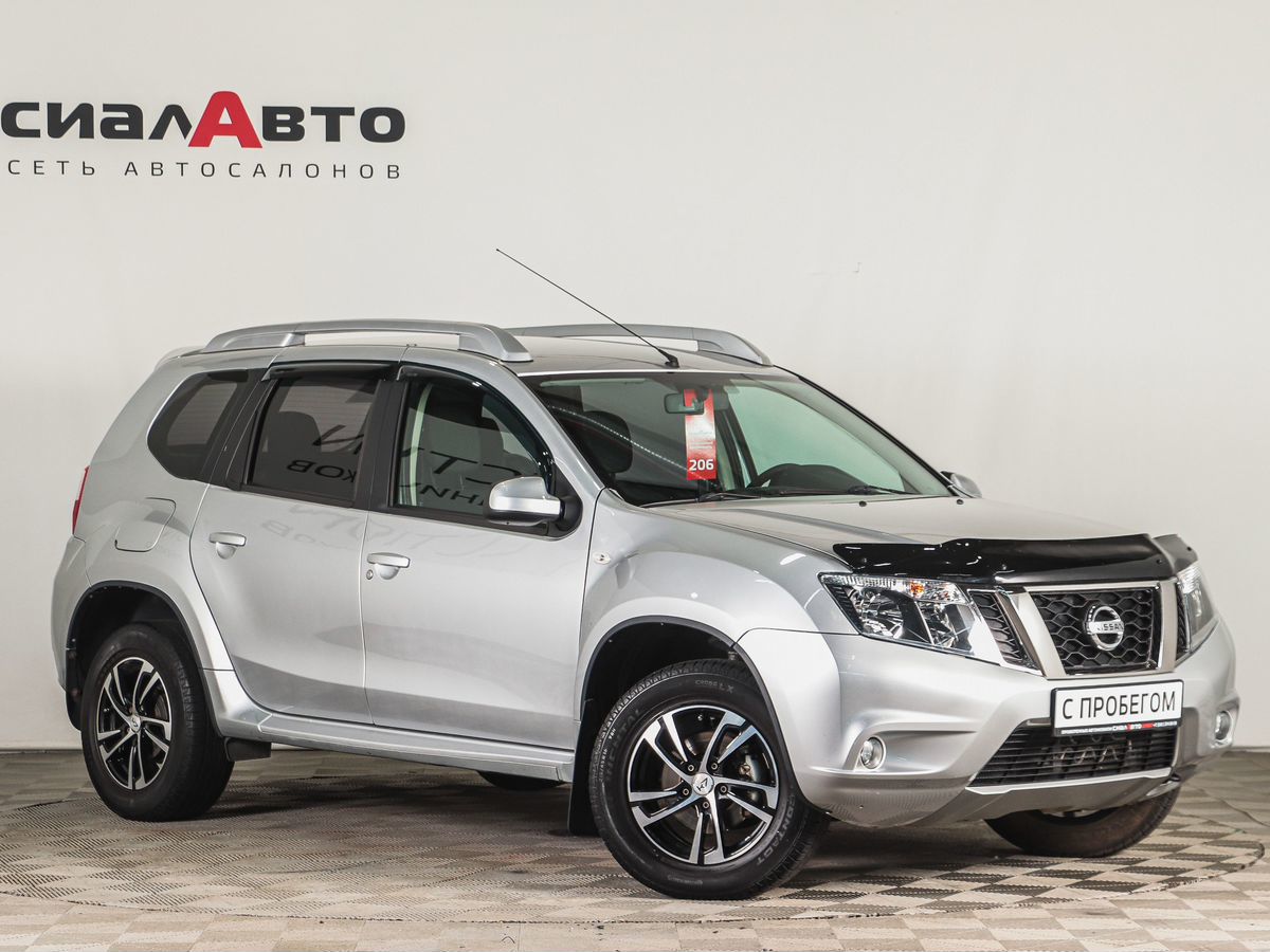 Nissan Terrano 2016 Автомат Полный Бензин 2.0