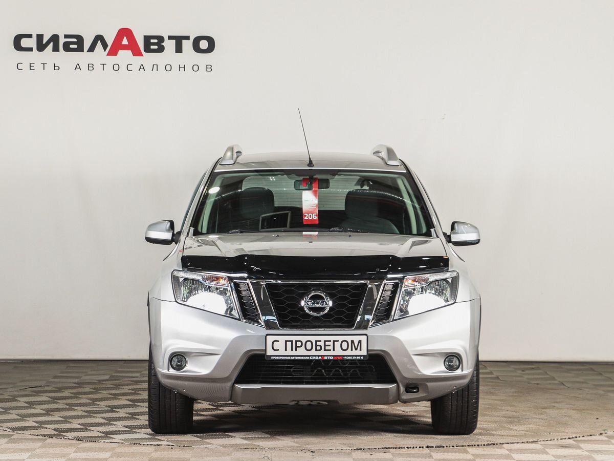 Nissan Terrano 2016 1