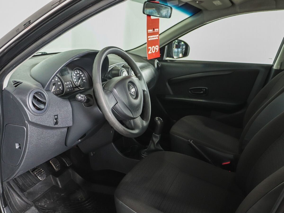 Nissan Almera 2013 7