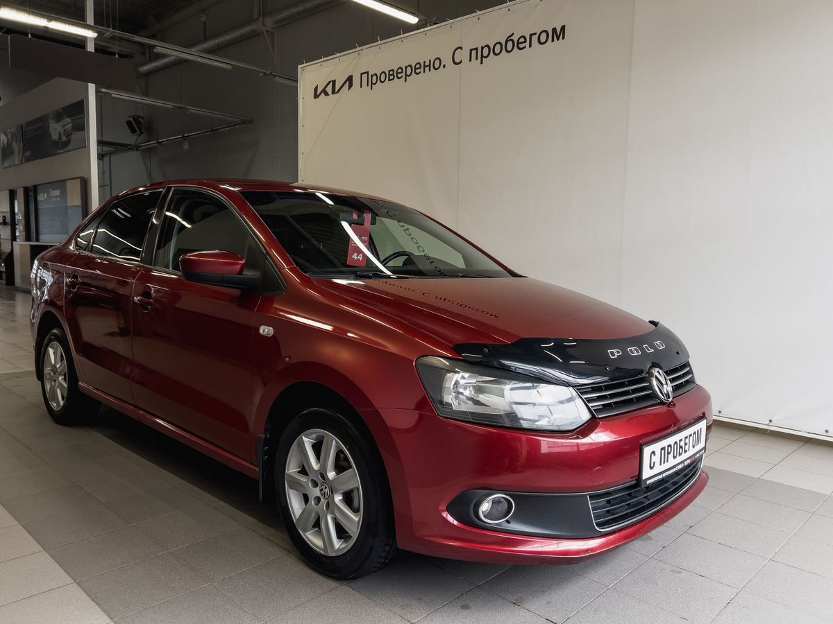 Volkswagen Polo 2013 Автомат Передний Бензин 1.6