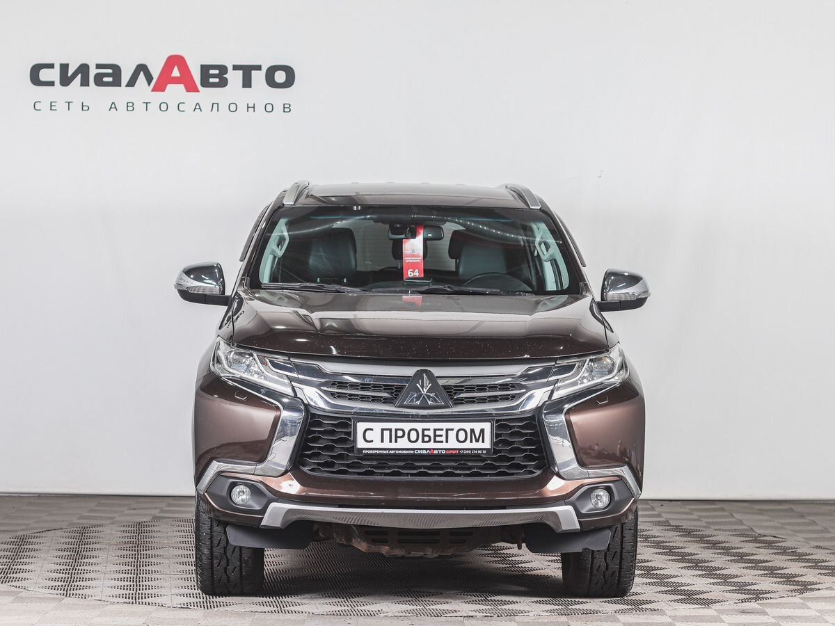 Mitsubishi Pajero Sport 2018 1