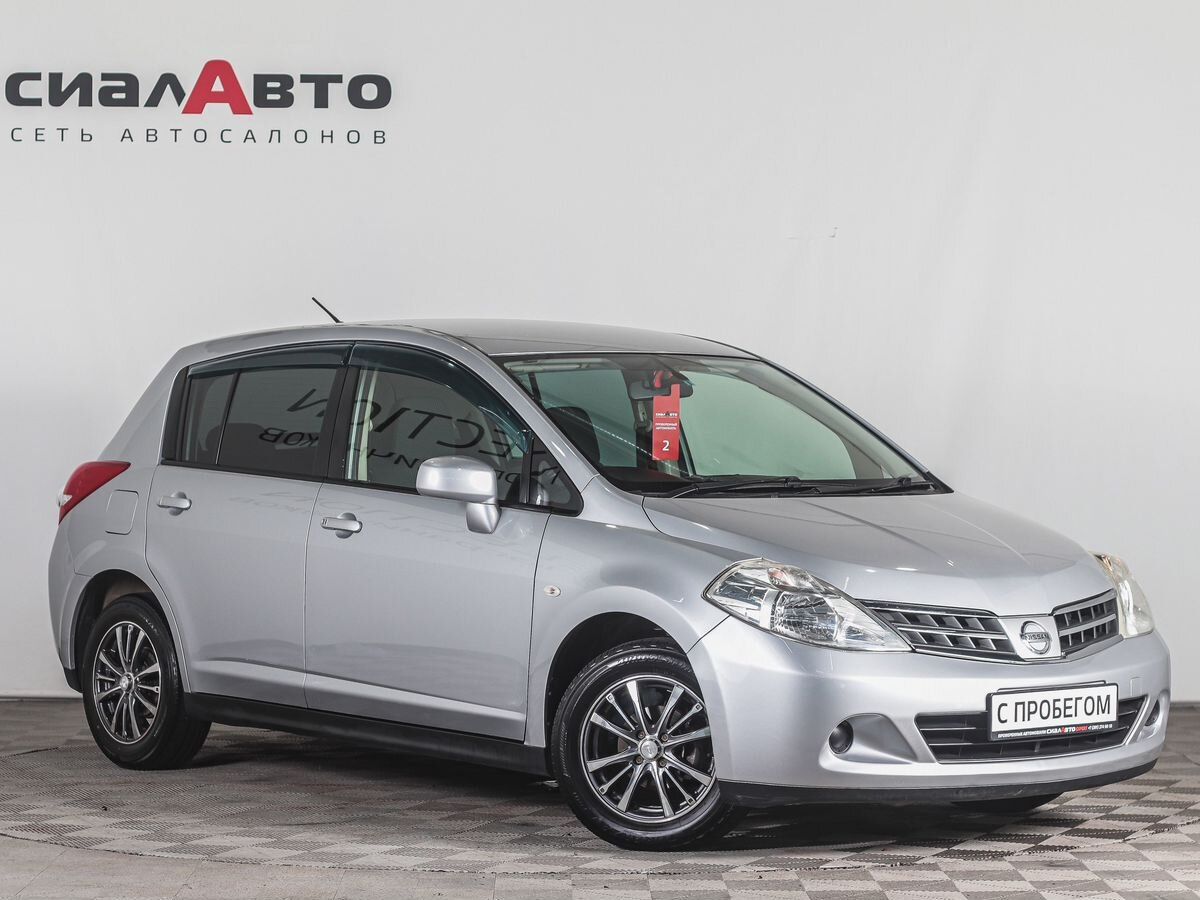 Nissan Tiida 2011 Автомат Передний Бензин 1.5