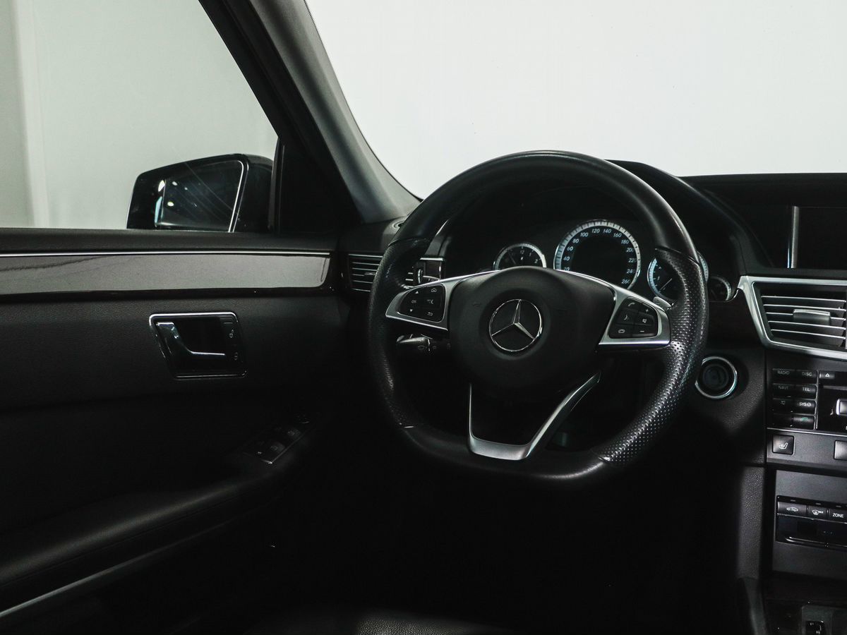 Mercedes-Benz E-Класс 2010 11