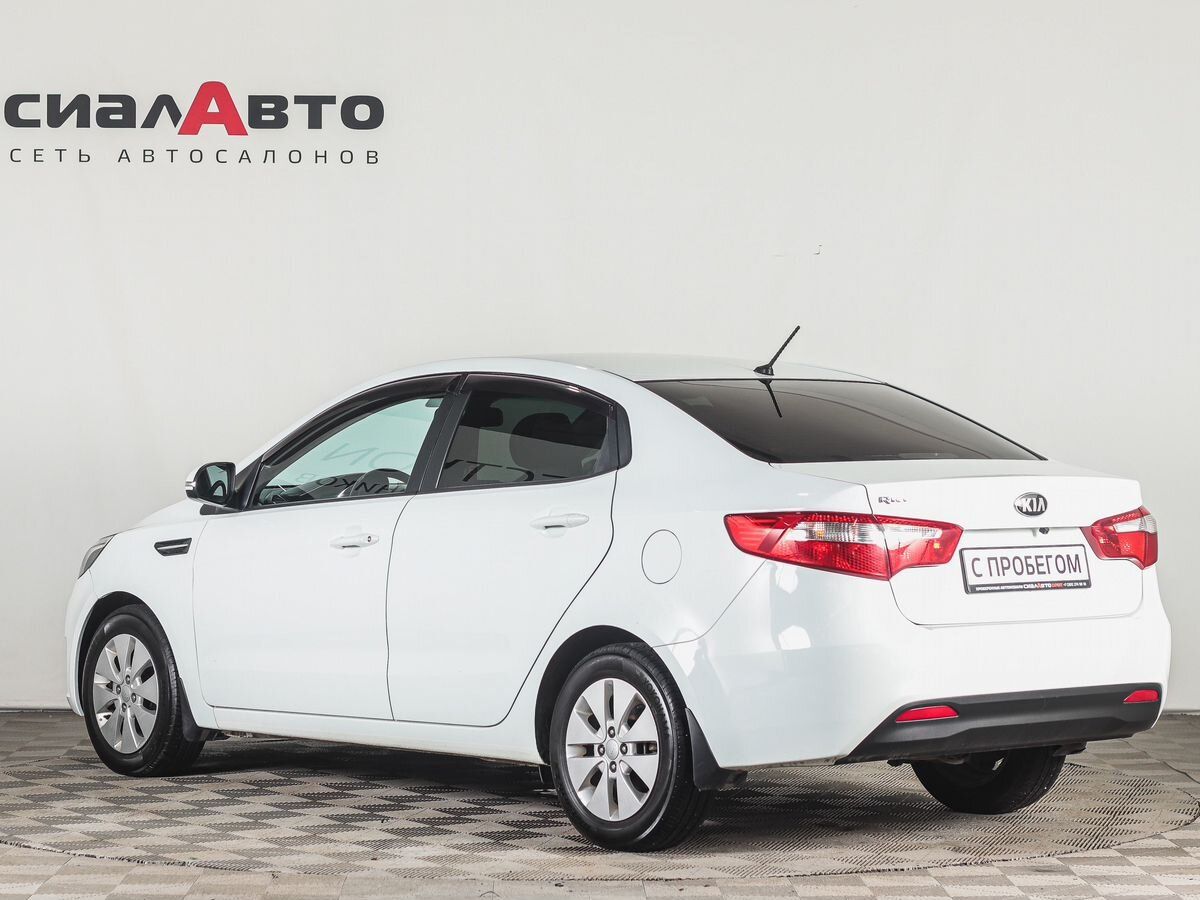 Kia Rio 2013 6