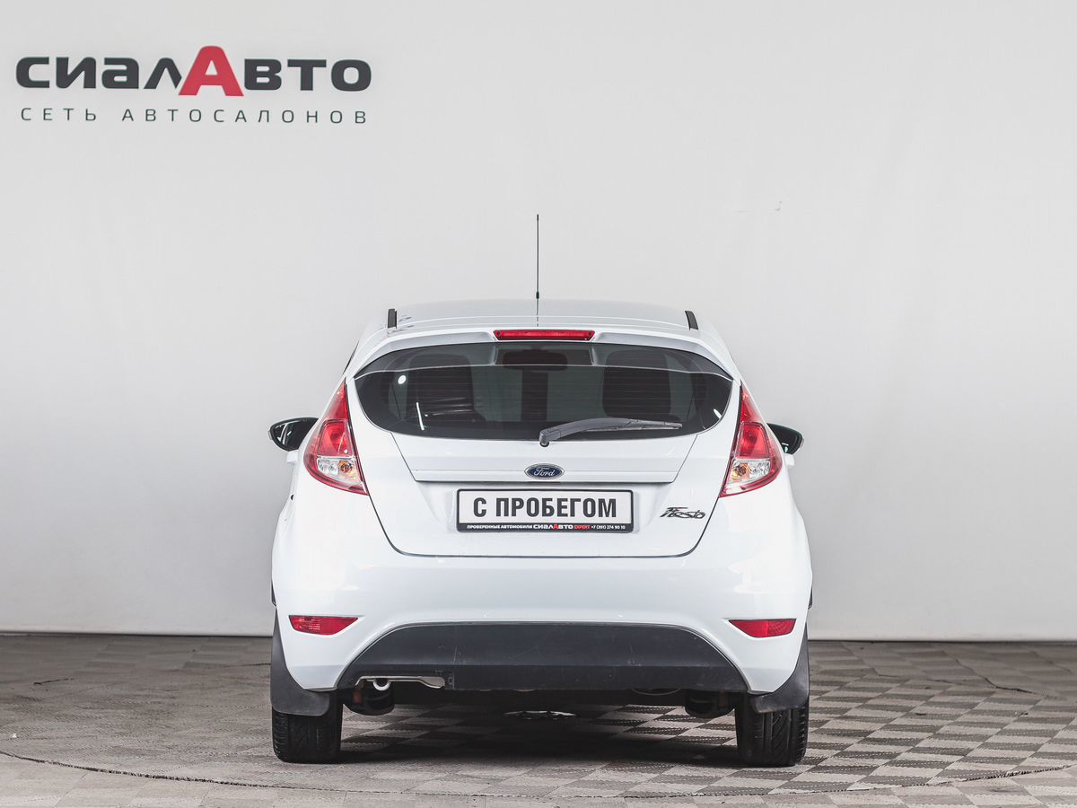 Ford Fiesta 2016 5