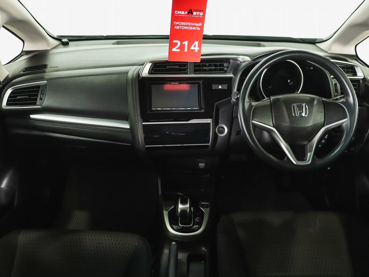 Honda Fit 2017 12