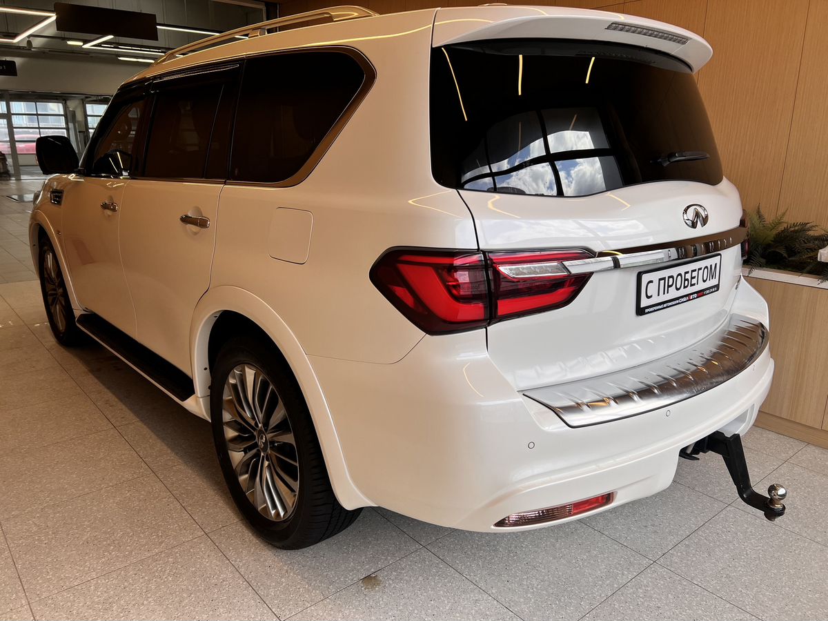 Infiniti QX80 2019 6