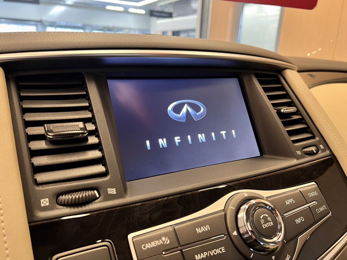 Infiniti QX80 2019 27