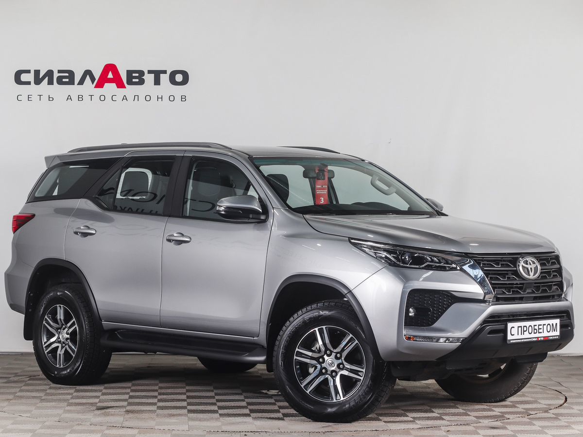 Toyota Fortuner 2021 Автомат Полный Бензин 2.7