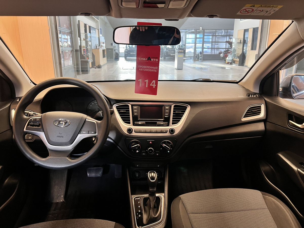 Hyundai Solaris 2019 17