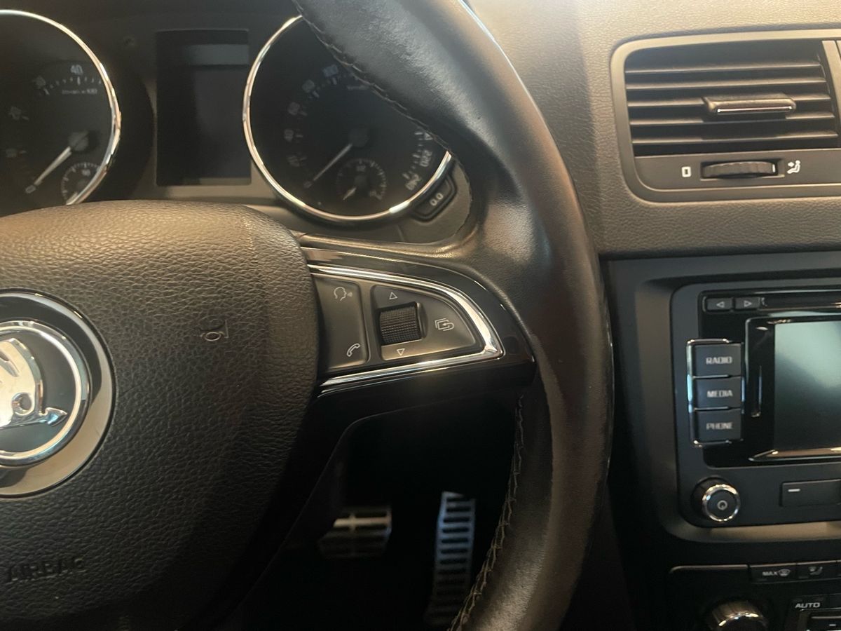 Skoda Yeti 2014 12