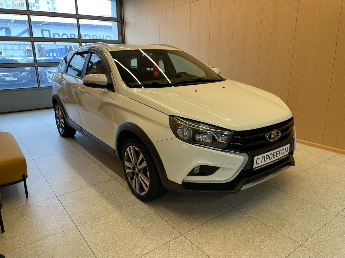 LADA (ВАЗ) Vesta 2019 Механика Передний Бензин 1.8