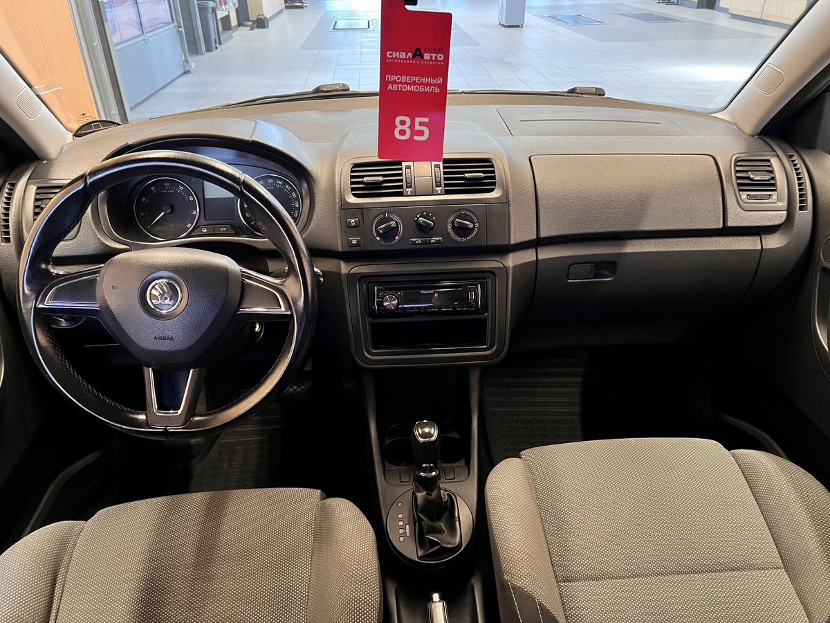 Skoda Fabia 2013 16