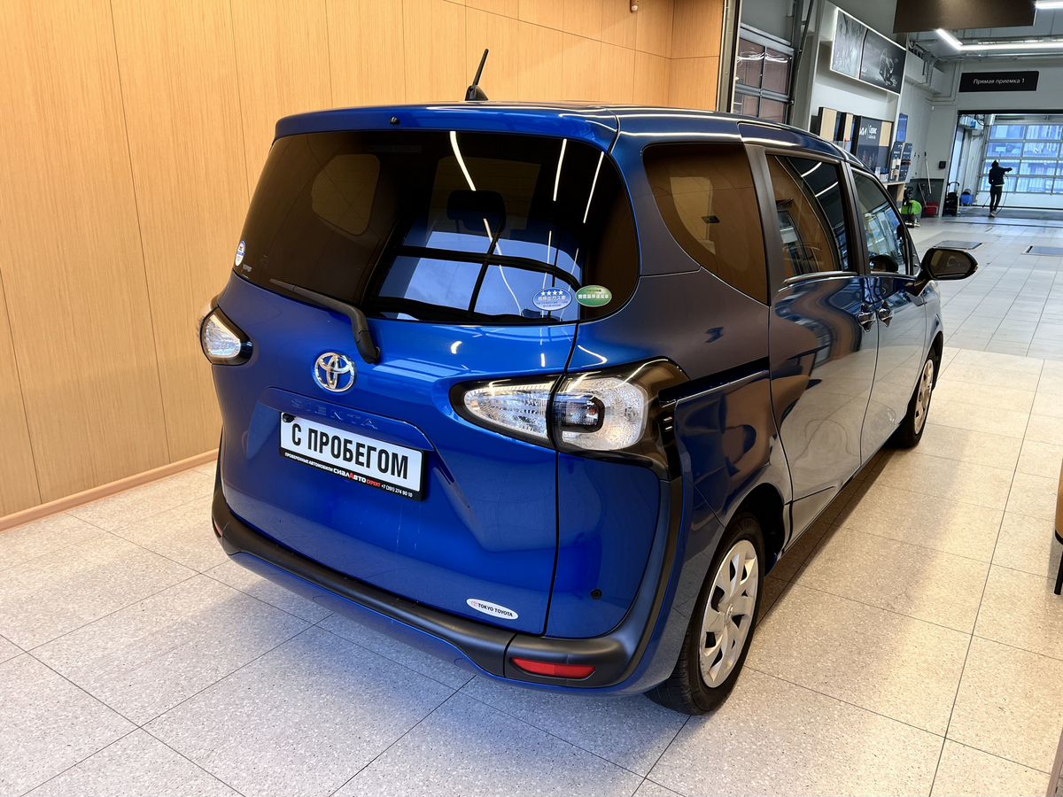 Toyota Sienta 2018 4