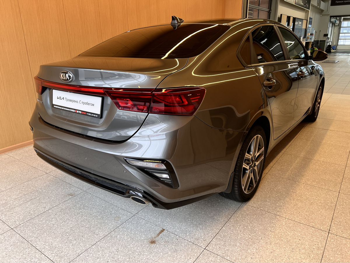 Kia Cerato 2020 4