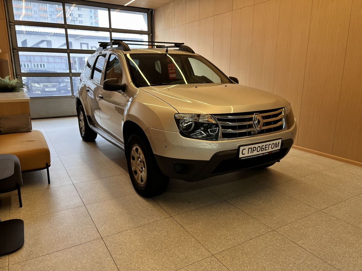 Renault Duster 2013 Механика Полный Бензин 2.0