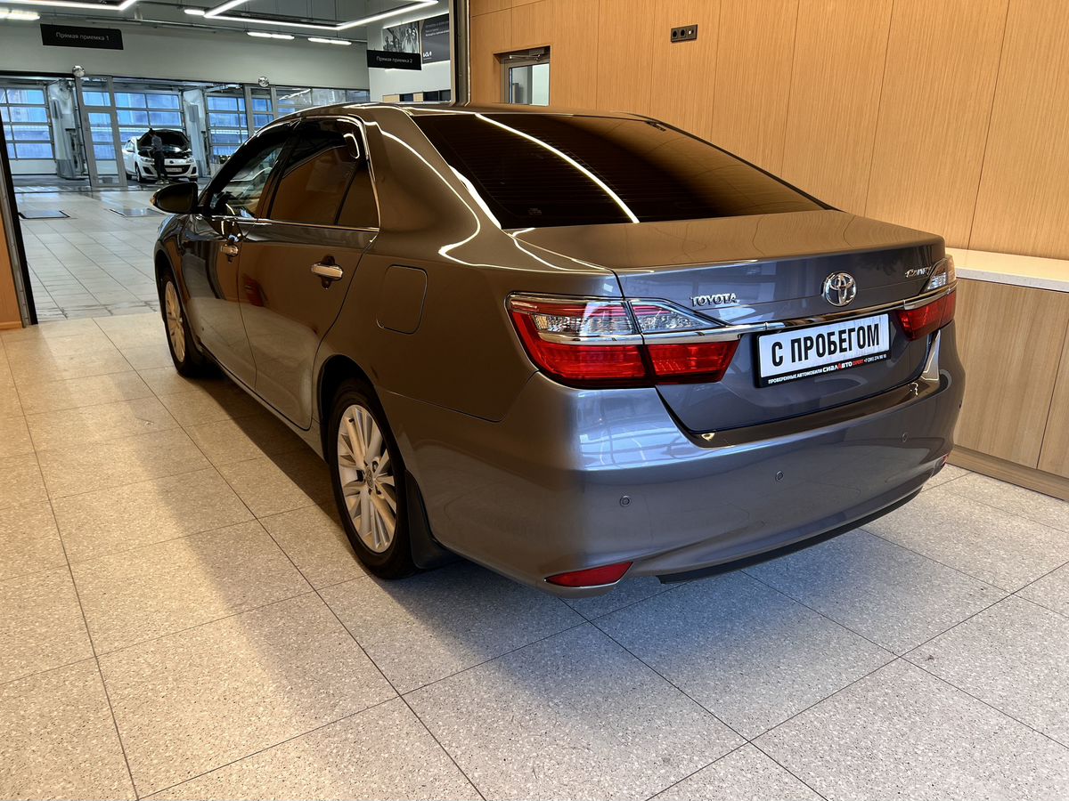 Toyota Camry 2015 6