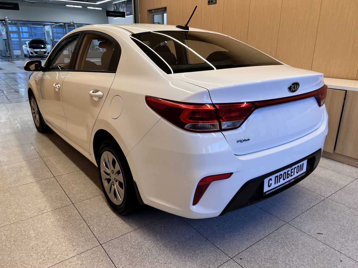 Kia Rio 2019 6