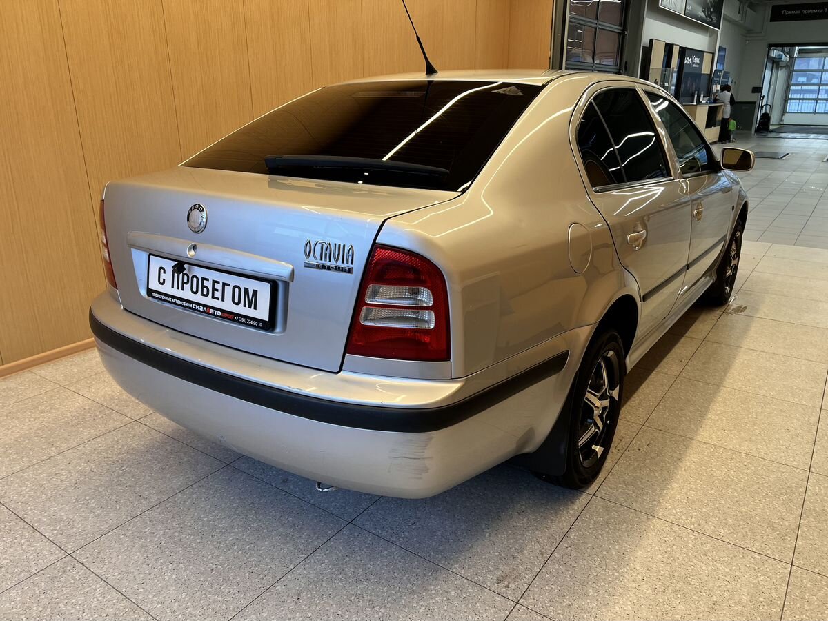 Skoda Octavia 2008 4