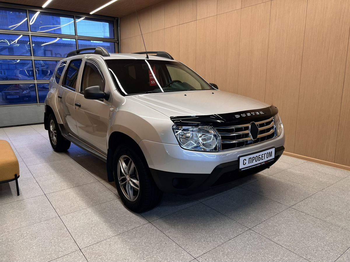 Renault Duster 2013 Автомат Передний Бензин 2.0