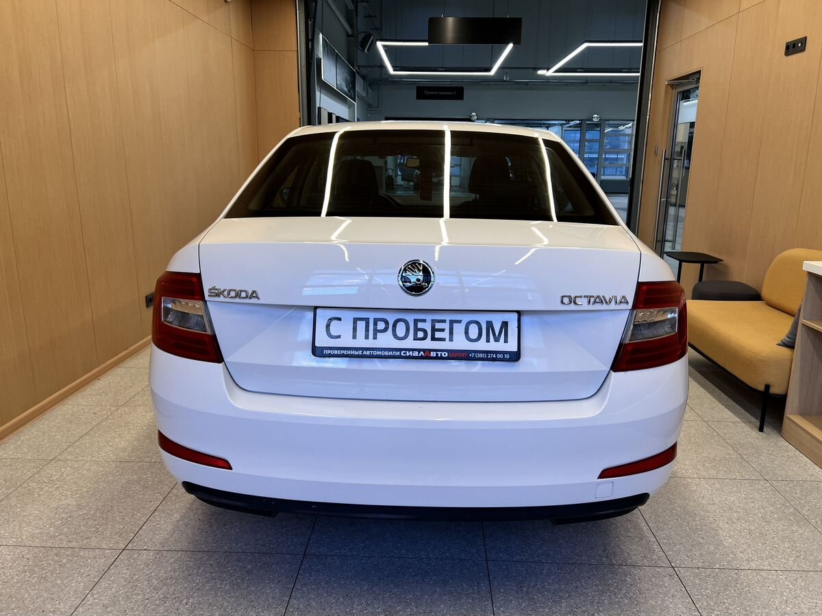 Skoda Octavia 2015 5