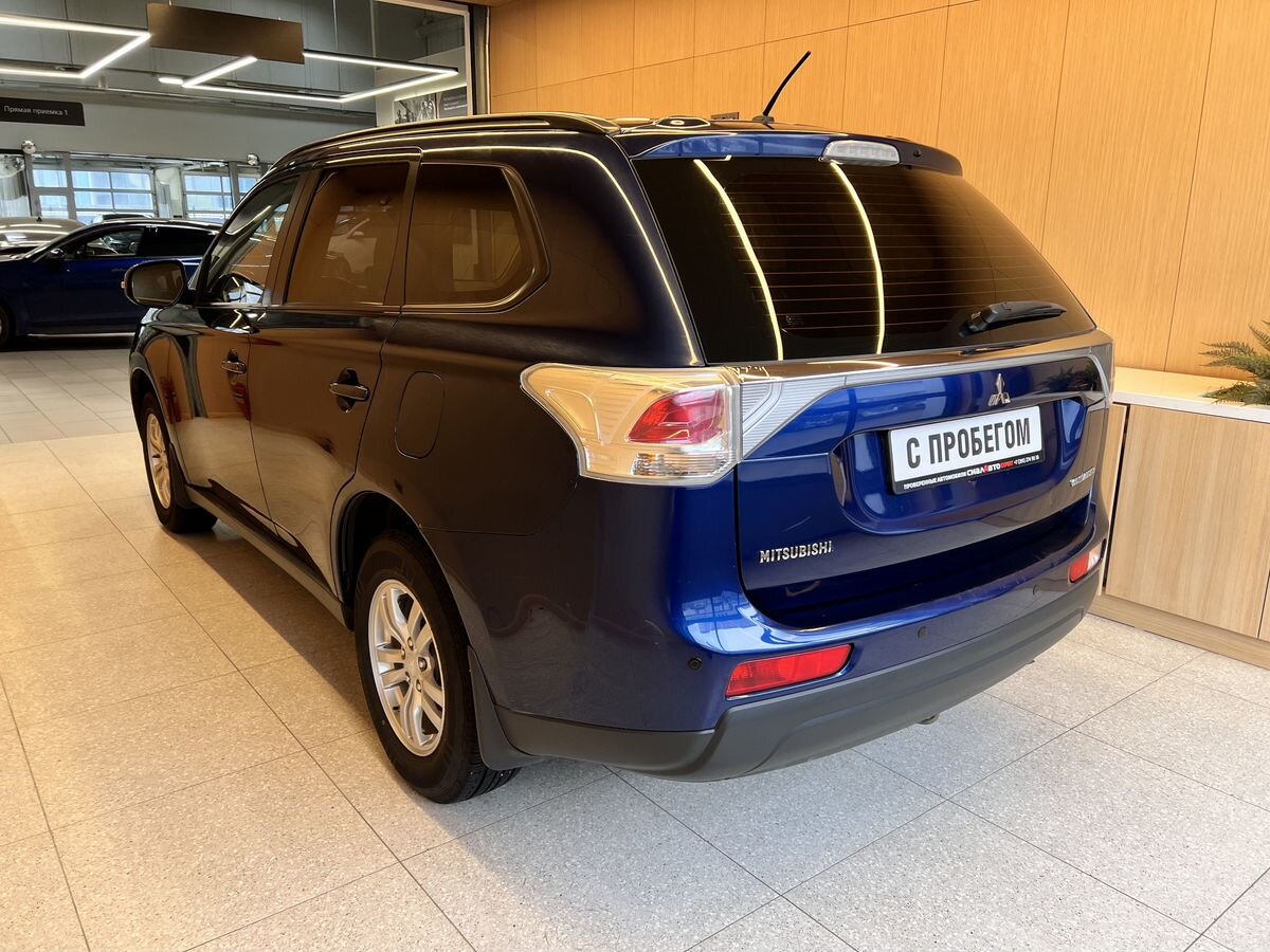 Mitsubishi Outlander 2013 6