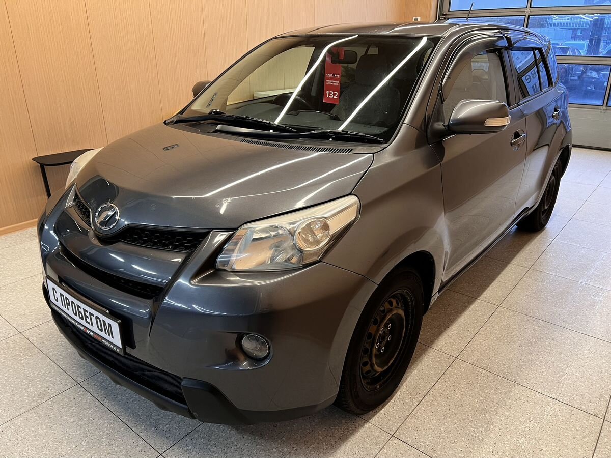 Toyota Ist 2010 3