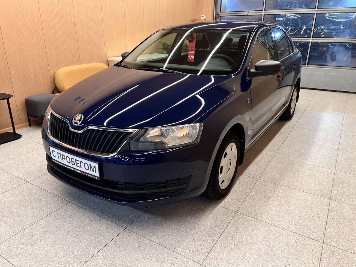 Skoda Rapid 2015 3