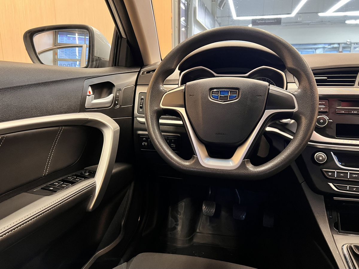 Geely Emgrand 2019 12